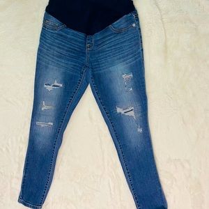 Liz Lange skinny maternity jeans, XS.
